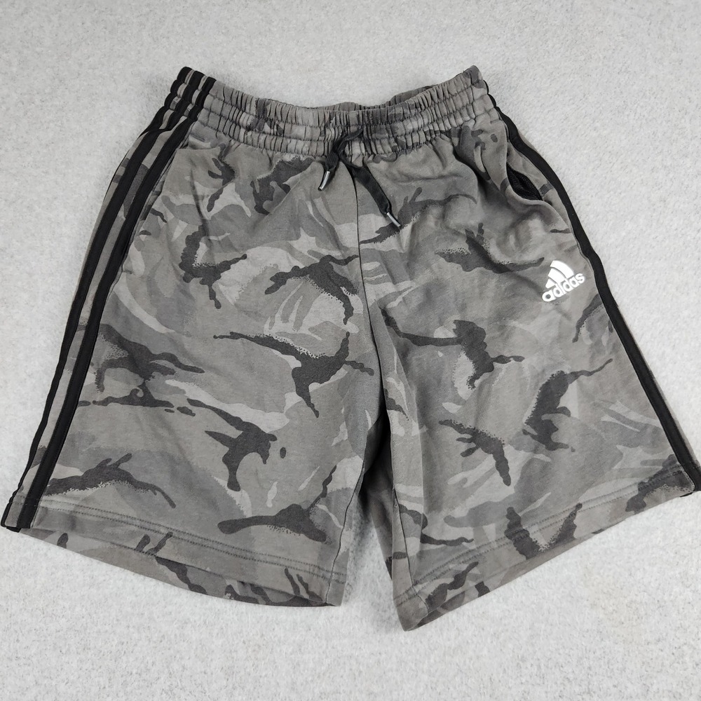 Adidas Shorts Mens Medium Gray Camo 3-Stripe Athletic Gym Logo Drawstring Waist
